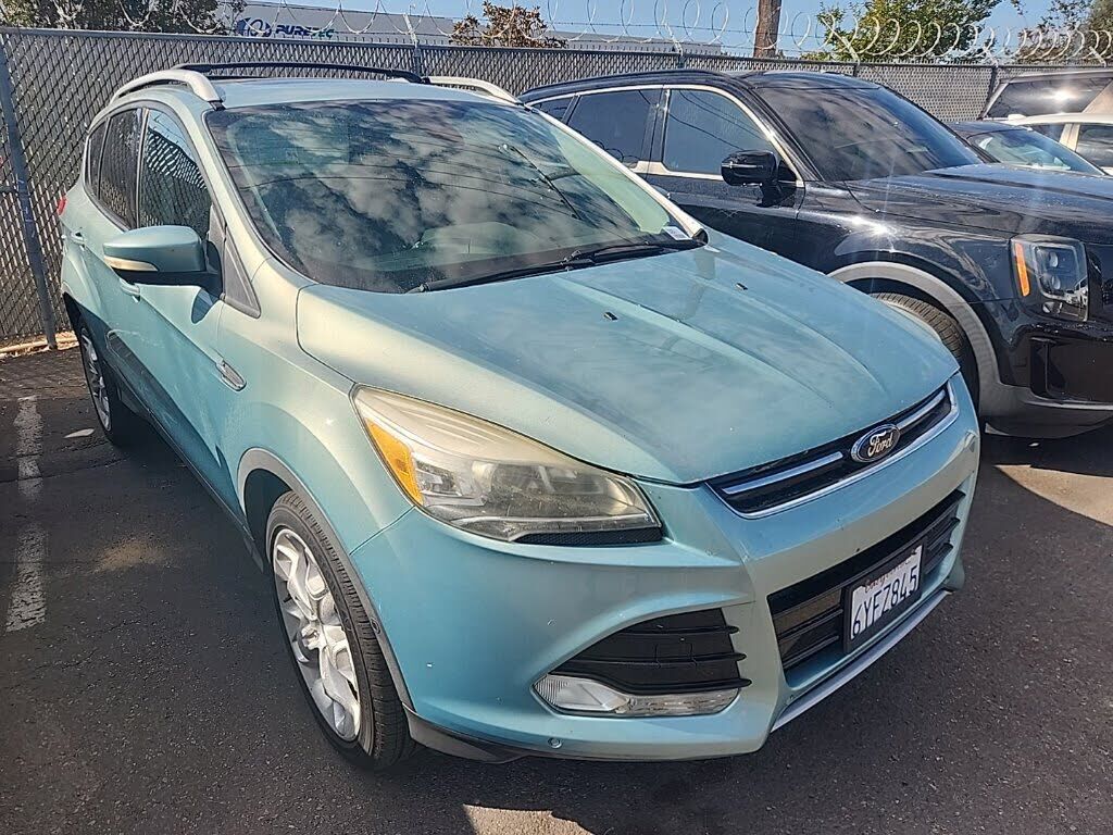 2013 FORD Escape