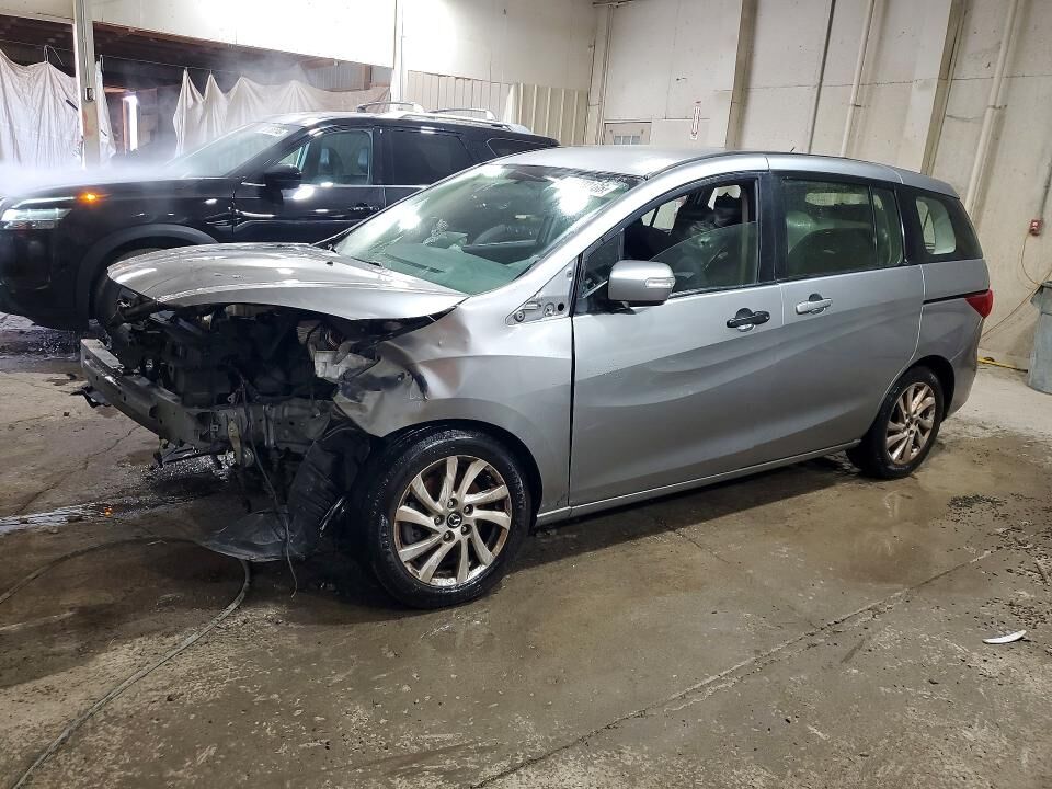 2014 MAZDA Mazda5