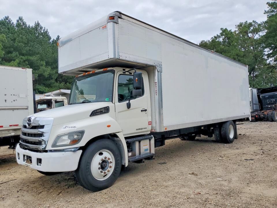 2014 HINO Incomplete Vehicle