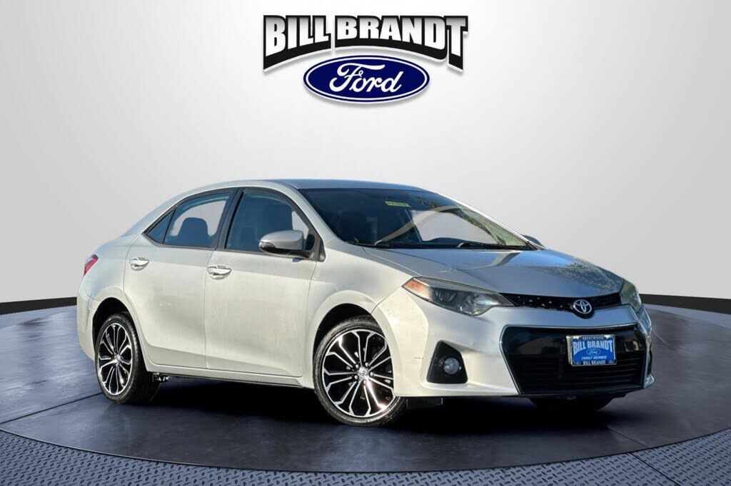 2016 TOYOTA Corolla