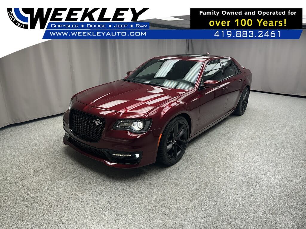 2023 CHRYSLER 300
