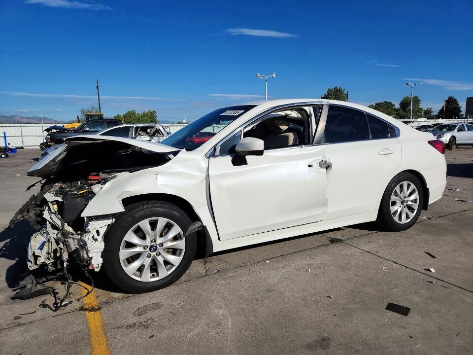 2016 SUBARU Legacy