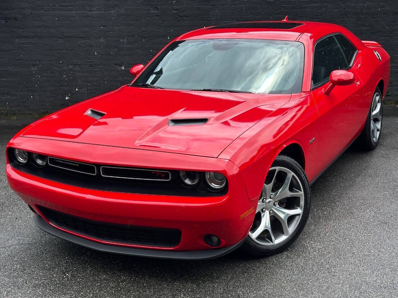 2016 DODGE Challenger
