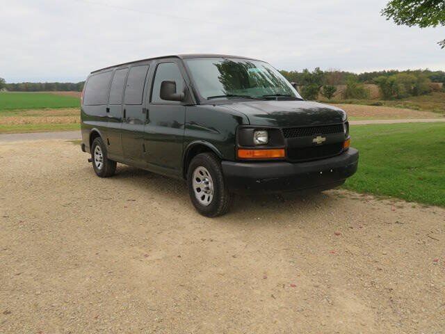 2012 CHEVROLET Express