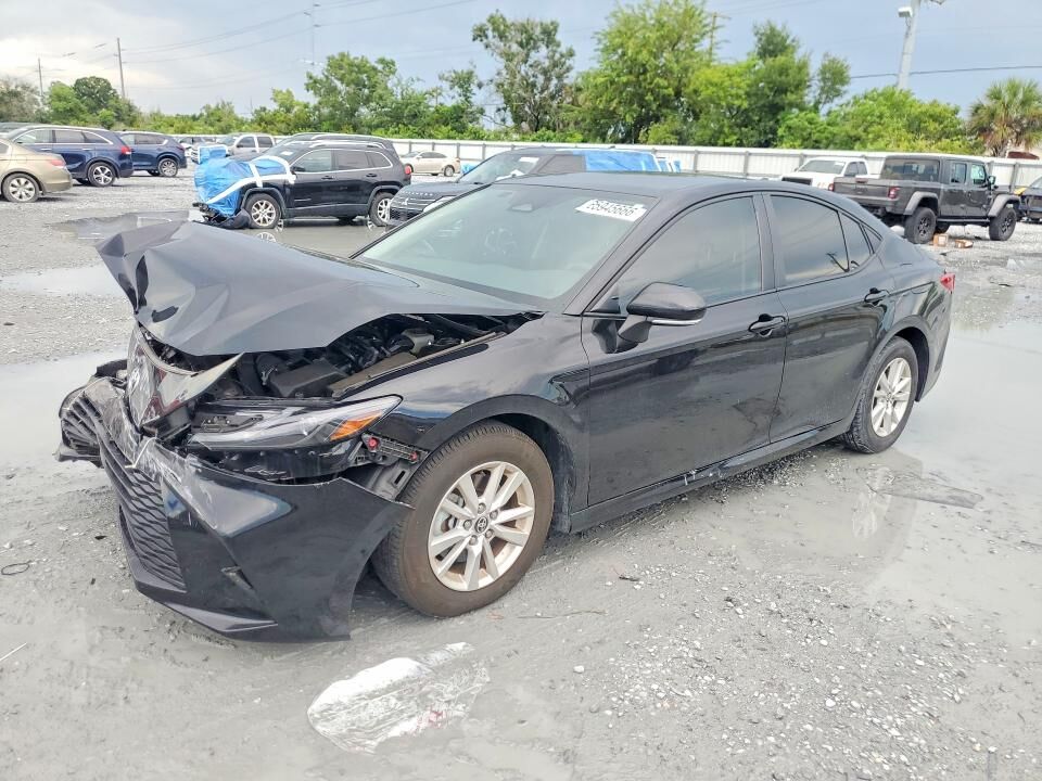 2025 TOYOTA Camry