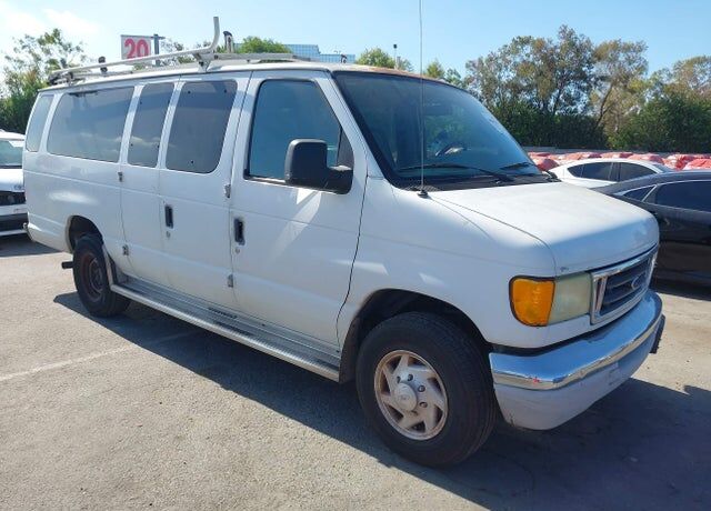 2003 FORD E-350