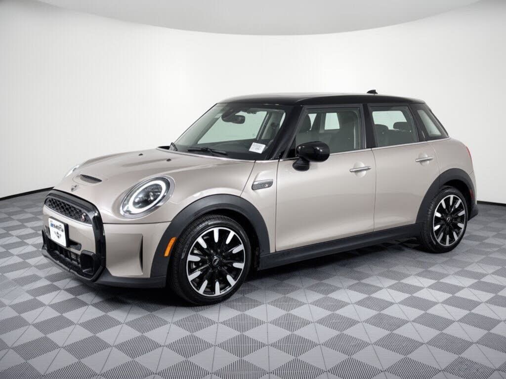 2024 MINI Hardtop