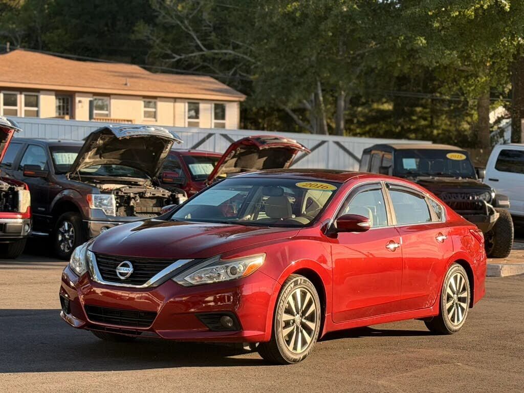 2016 NISSAN Altima