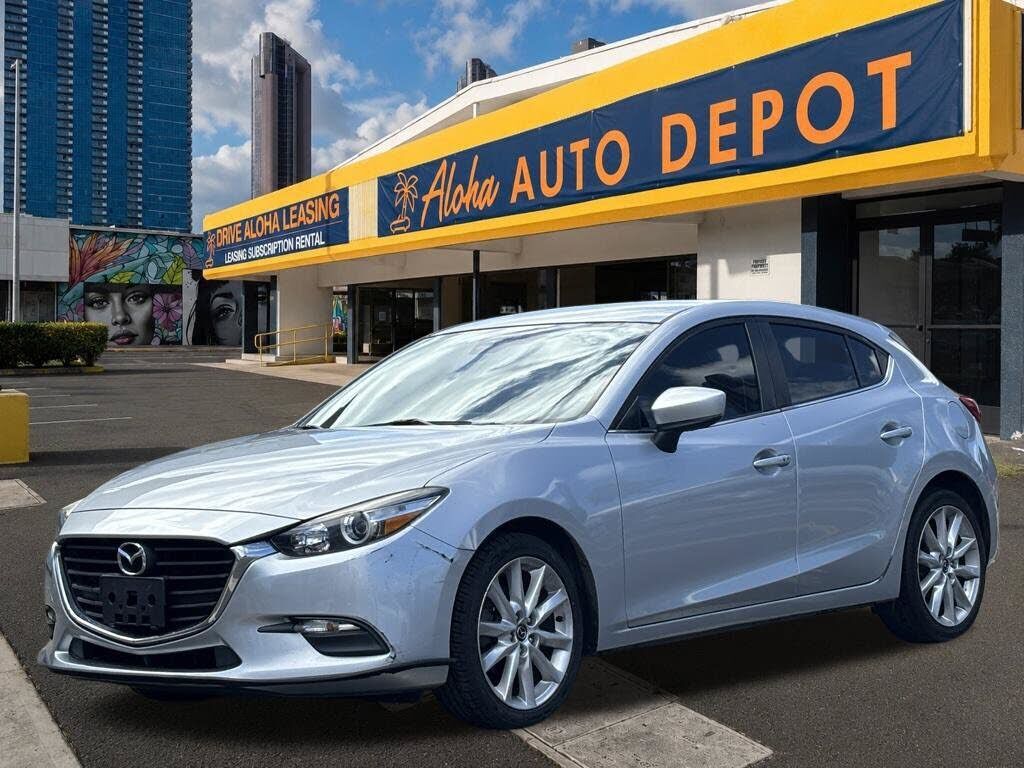 2017 MAZDA Mazda3