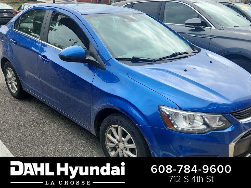 2017 CHEVROLET Sonic
