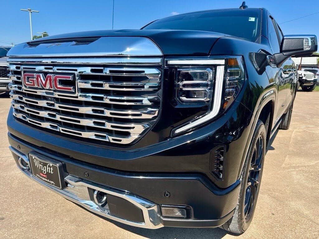 2025 GMC Sierra