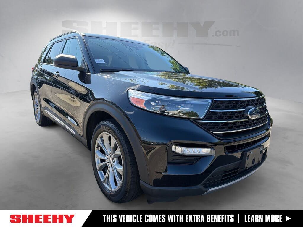 2022 FORD Explorer