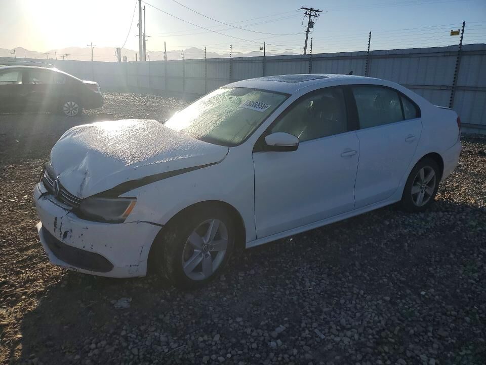 2014 VOLKSWAGEN Jetta