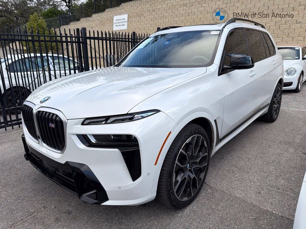 2024 BMW X7