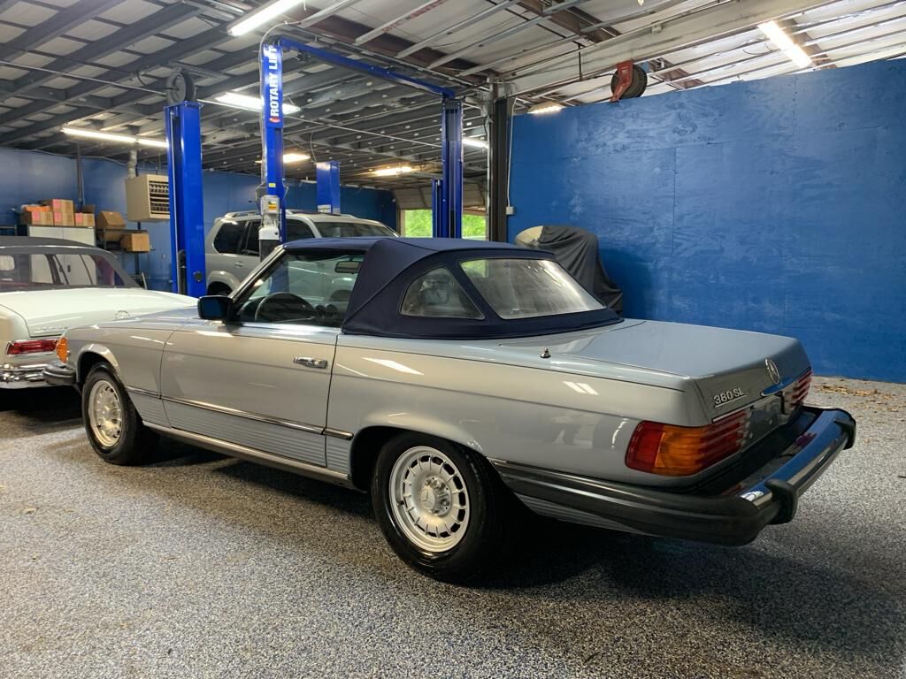 1983 Mercedes-Benz 380
