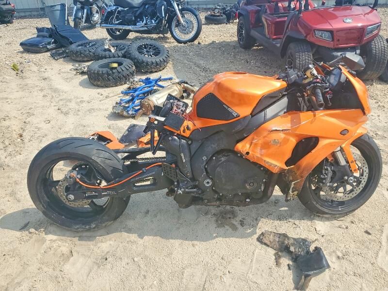 2007 HONDA CB