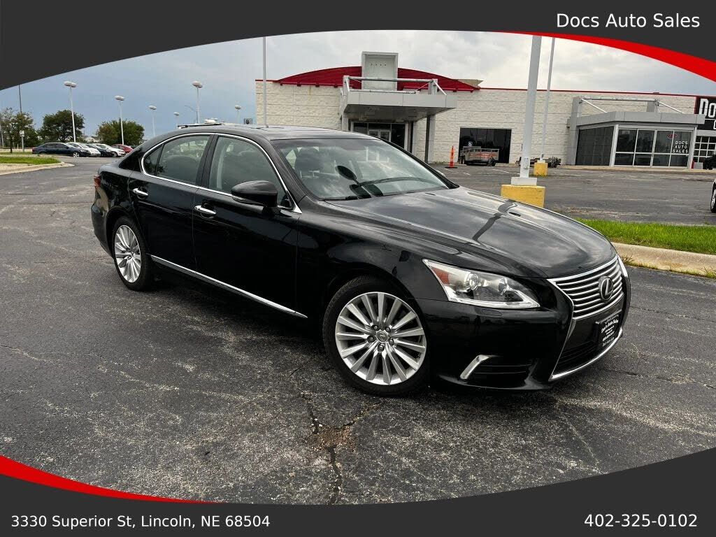 2017 LEXUS LS