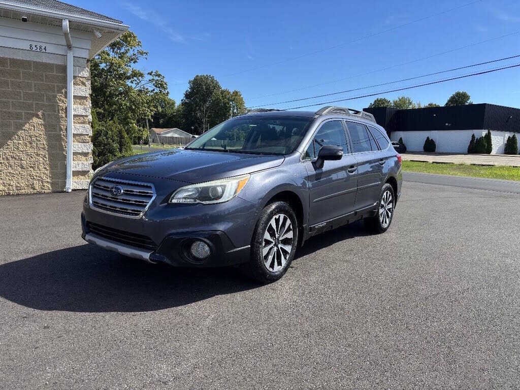 2016 SUBARU Outback