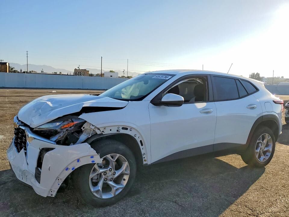 2024 CHEVROLET Trax