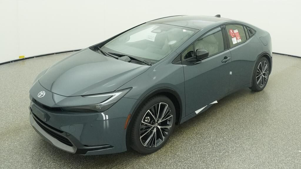 2027 TOYOTA PRIUS