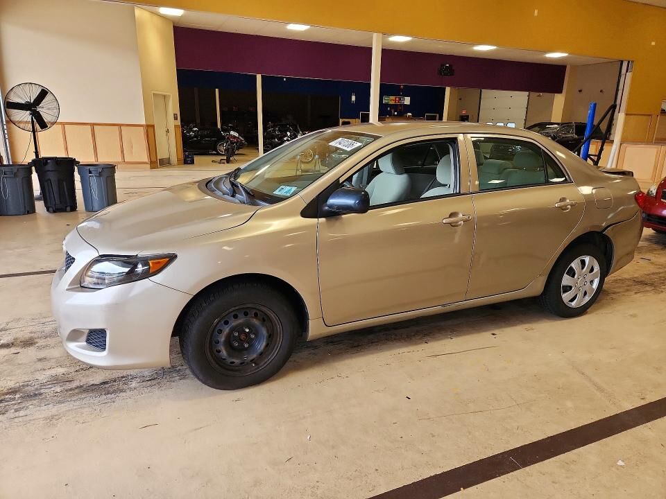 2010 TOYOTA Corolla