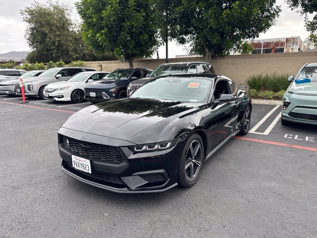 2024 FORD Mustang