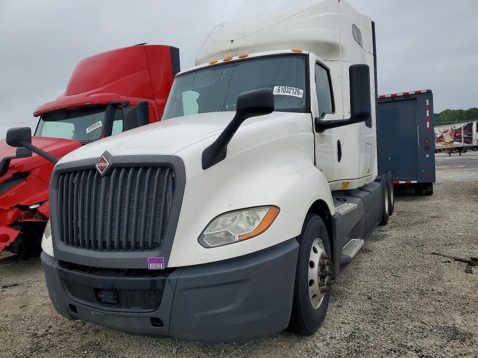 2020 INTERNATIONAL LT625