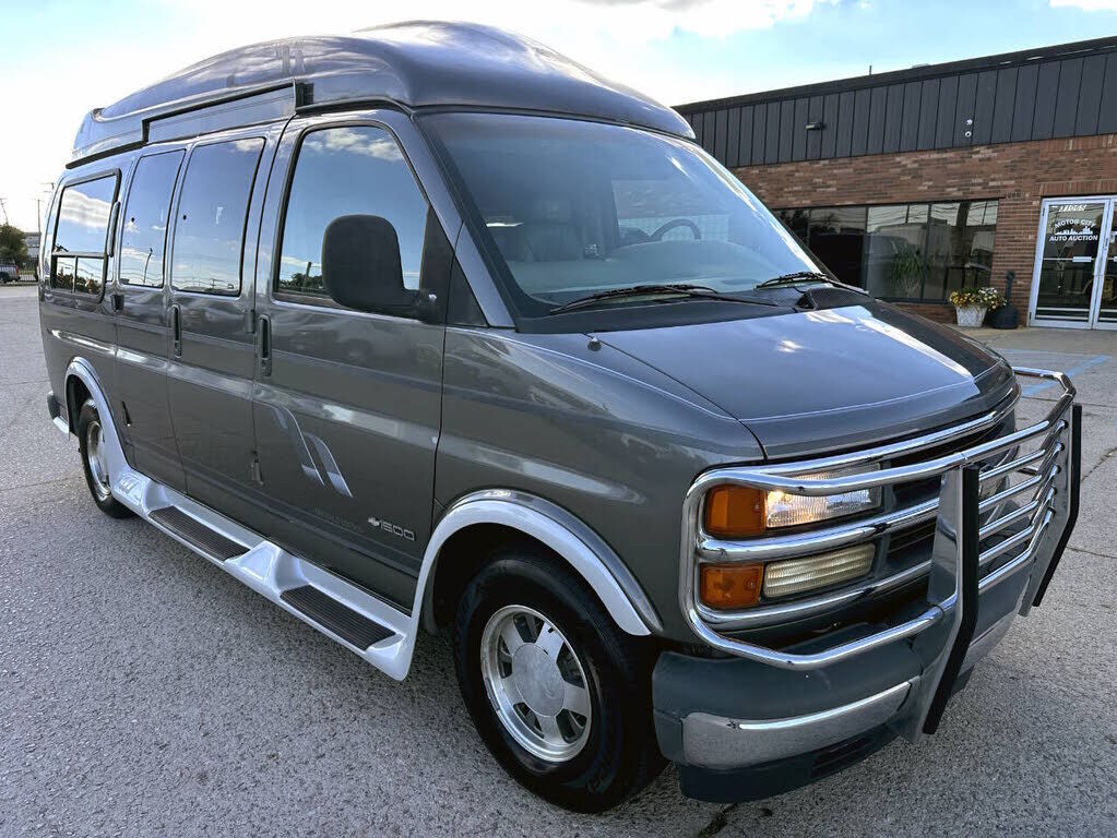 2000 CHEVROLET Express