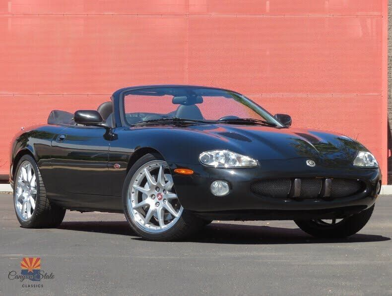 2002 JAGUAR XKR