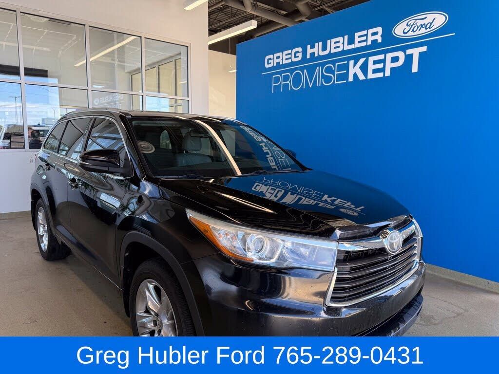 2015 TOYOTA Highlander