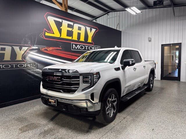 2023 GMC Sierra