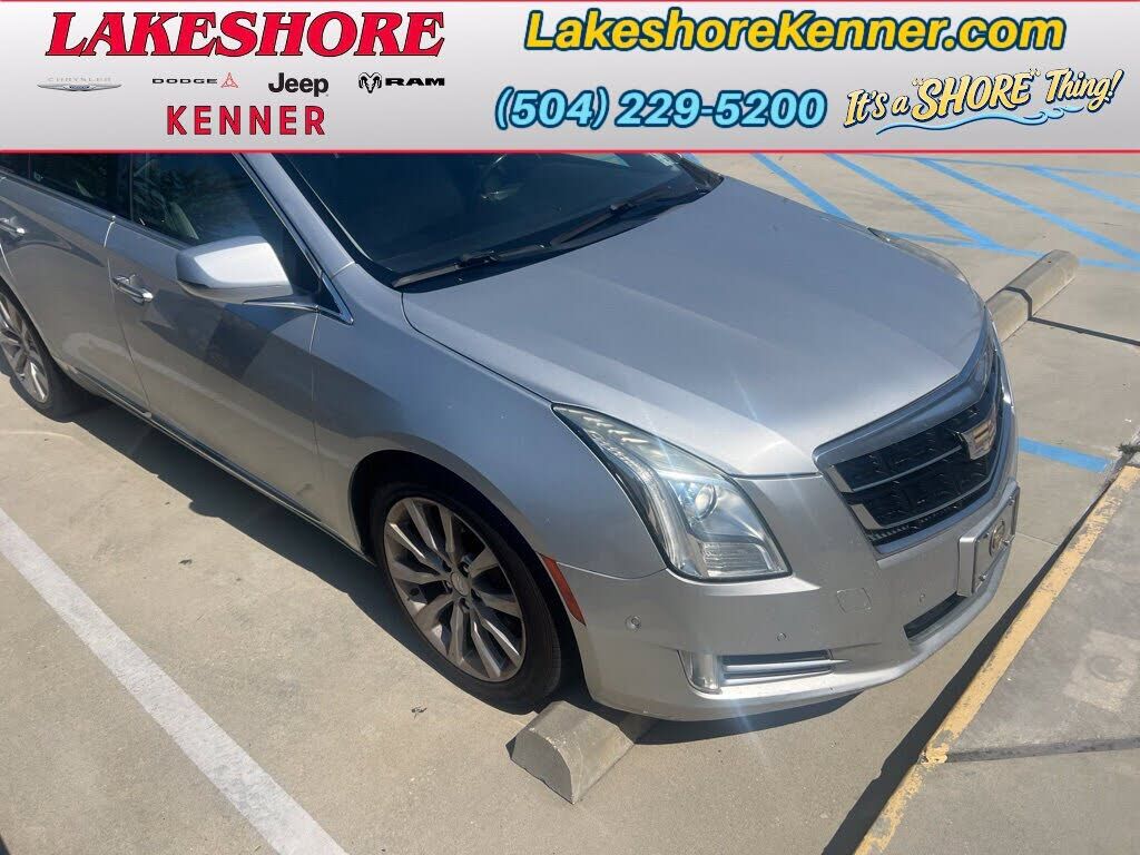 2017 CADILLAC XTS