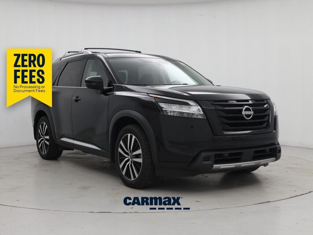 2023 NISSAN Pathfinder