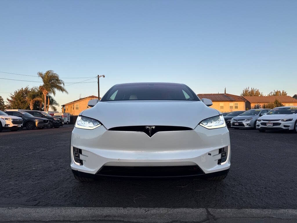 2016 TESLA Model X