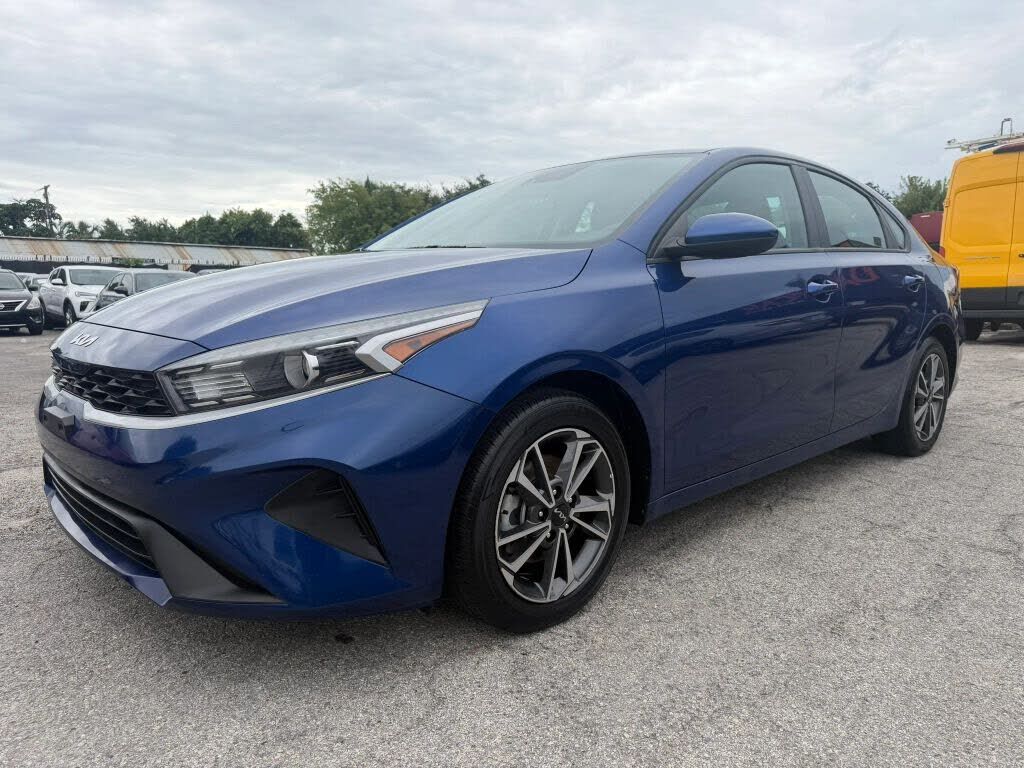 2023 KIA Forte