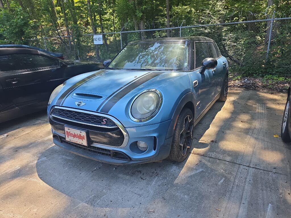 2017 MINI Clubman