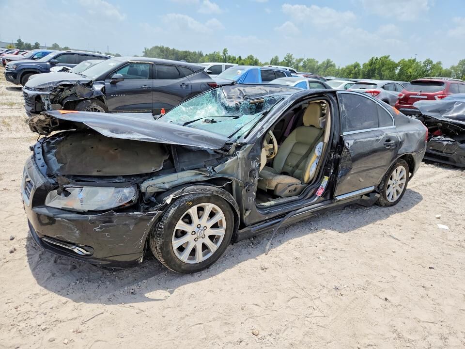 2011 VOLVO S80