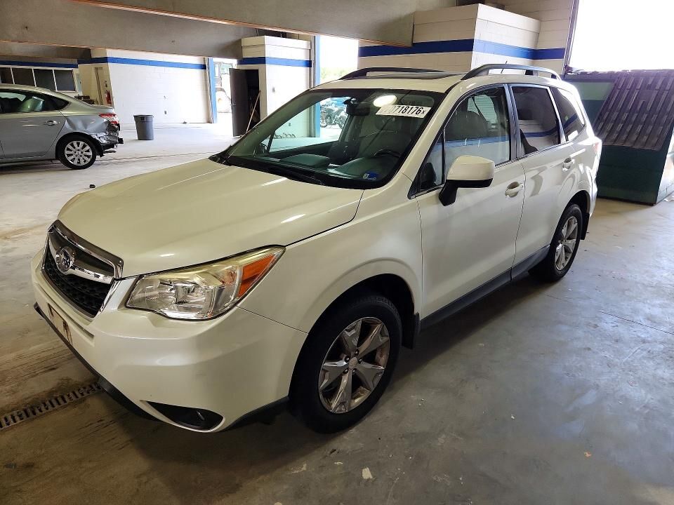 2015 SUBARU Forester