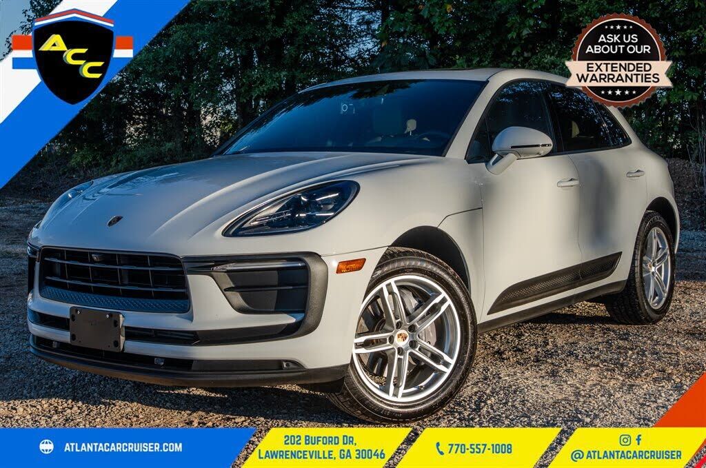 2022 PORSCHE Macan