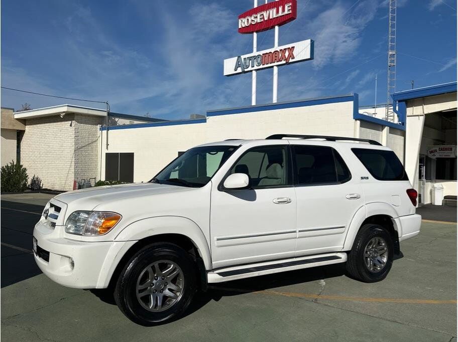 2005 TOYOTA Sequoia
