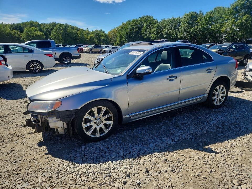 2011 VOLVO S80