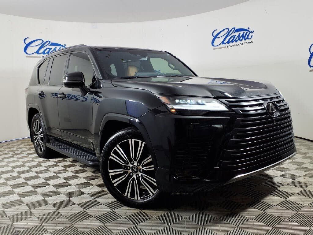 2024 LEXUS LX
