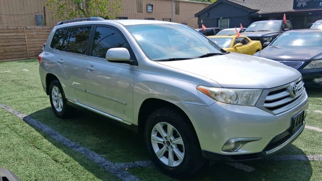 2012 TOYOTA Highlander