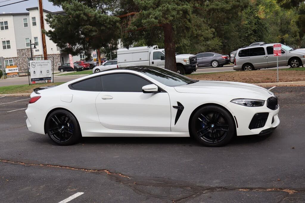 2020 BMW M8