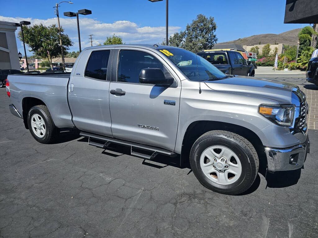 2018 TOYOTA Tundra
