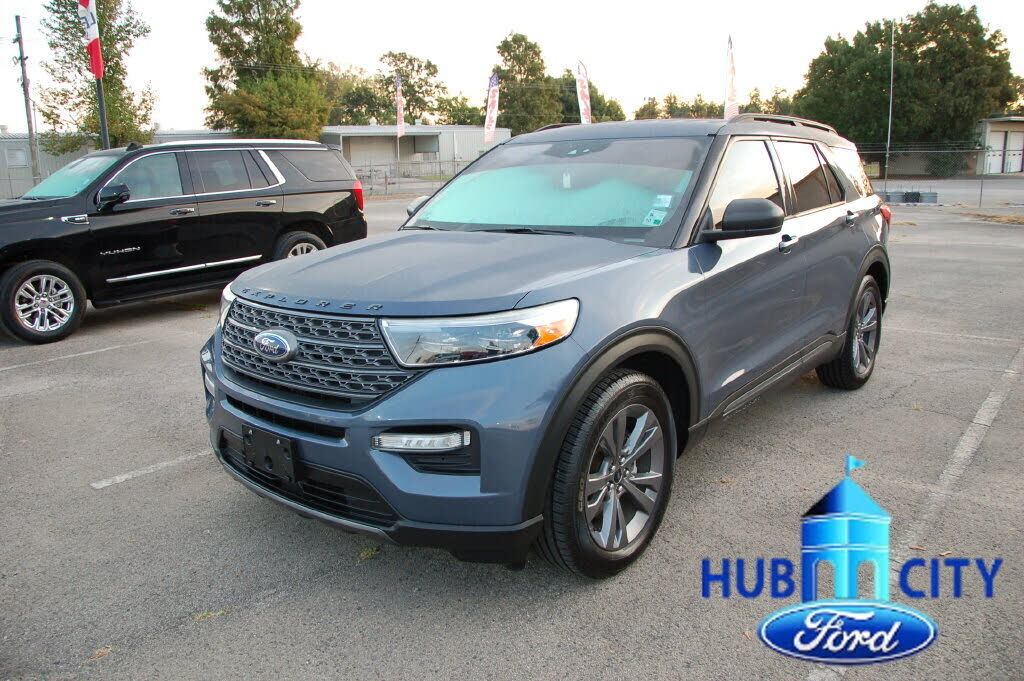 2021 FORD Explorer