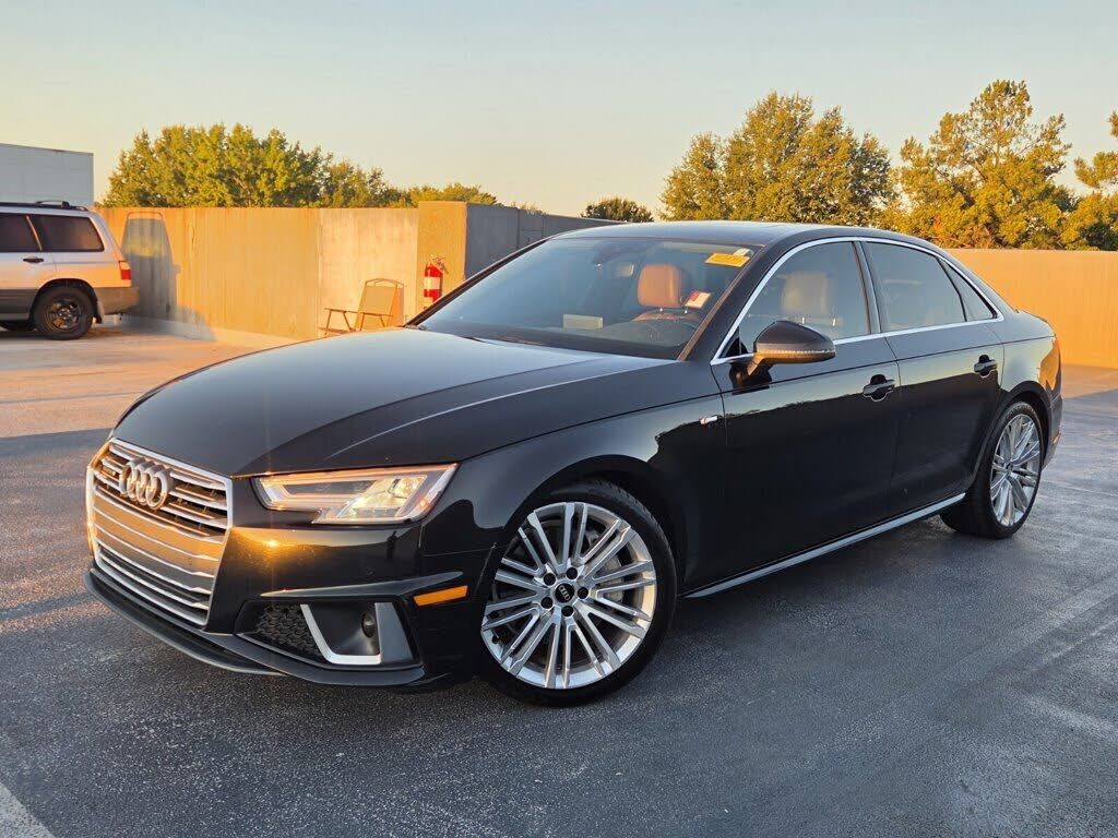 2019 AUDI A4