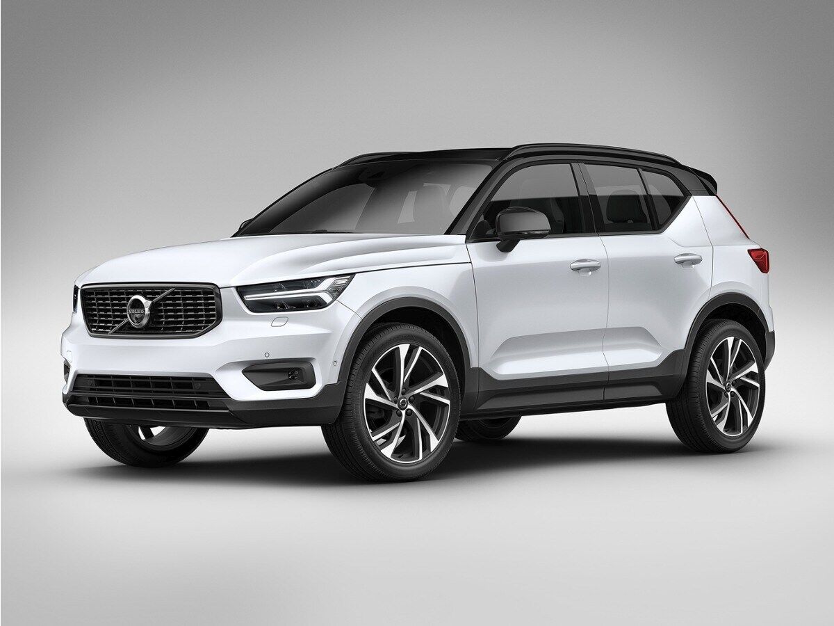 2020 VOLVO XC40