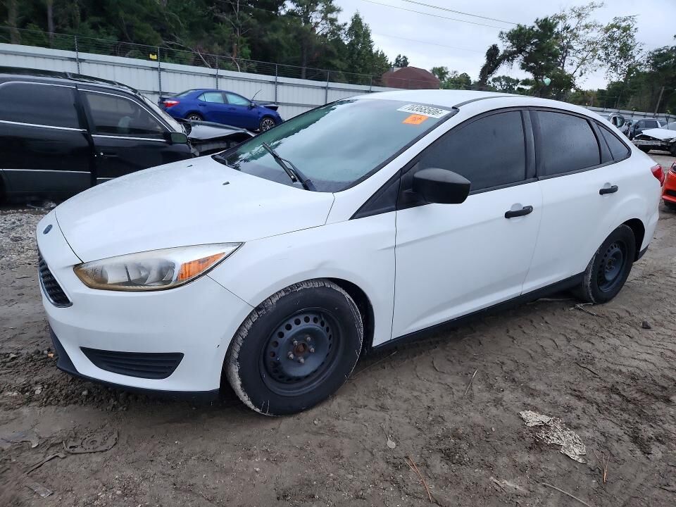 2017 FORD Focus