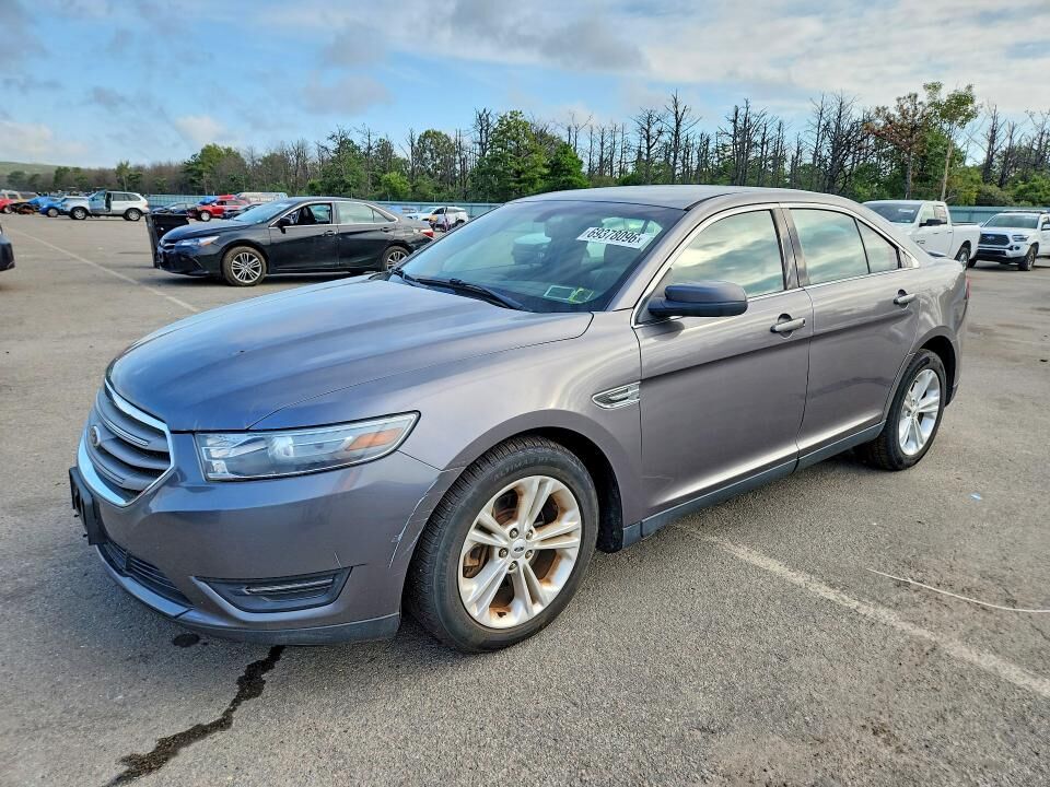 2014 FORD Taurus